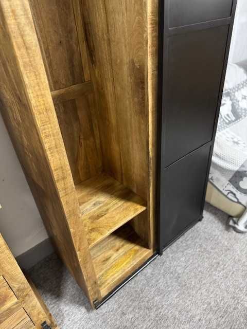 Wyjatkowa niepowtarzalna szafa... uzupełnij kolekcje styl LOFT