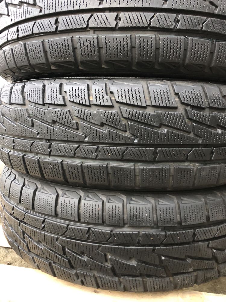 2) Гума 215/70R16 Premiorri Viamaggiare