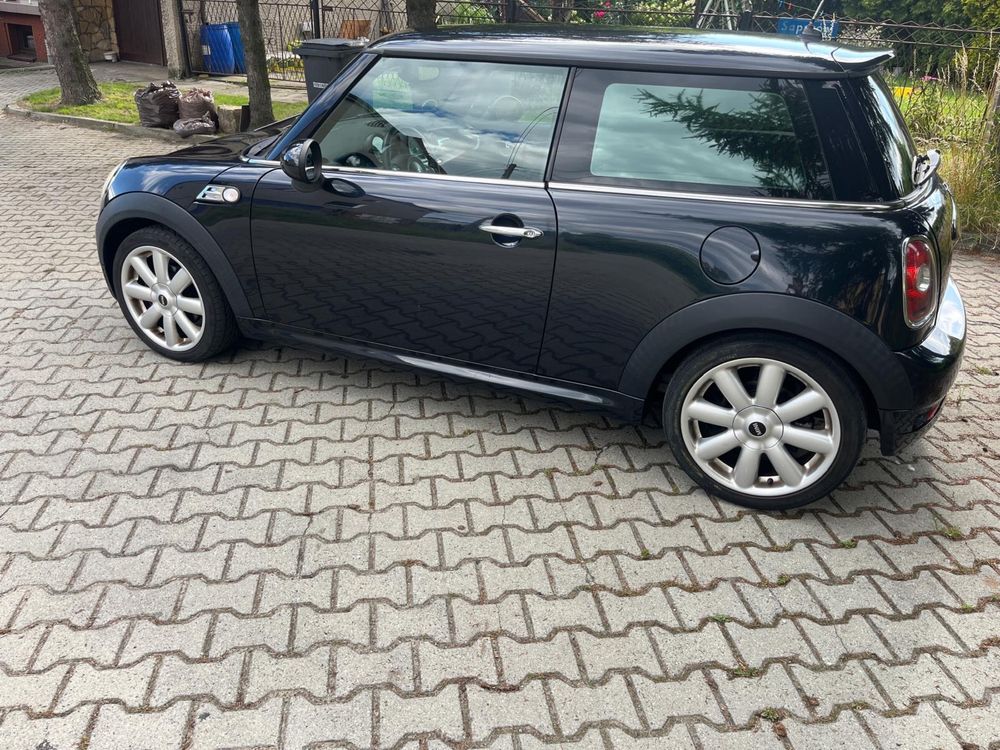 Mini Cooper 1.6 120km