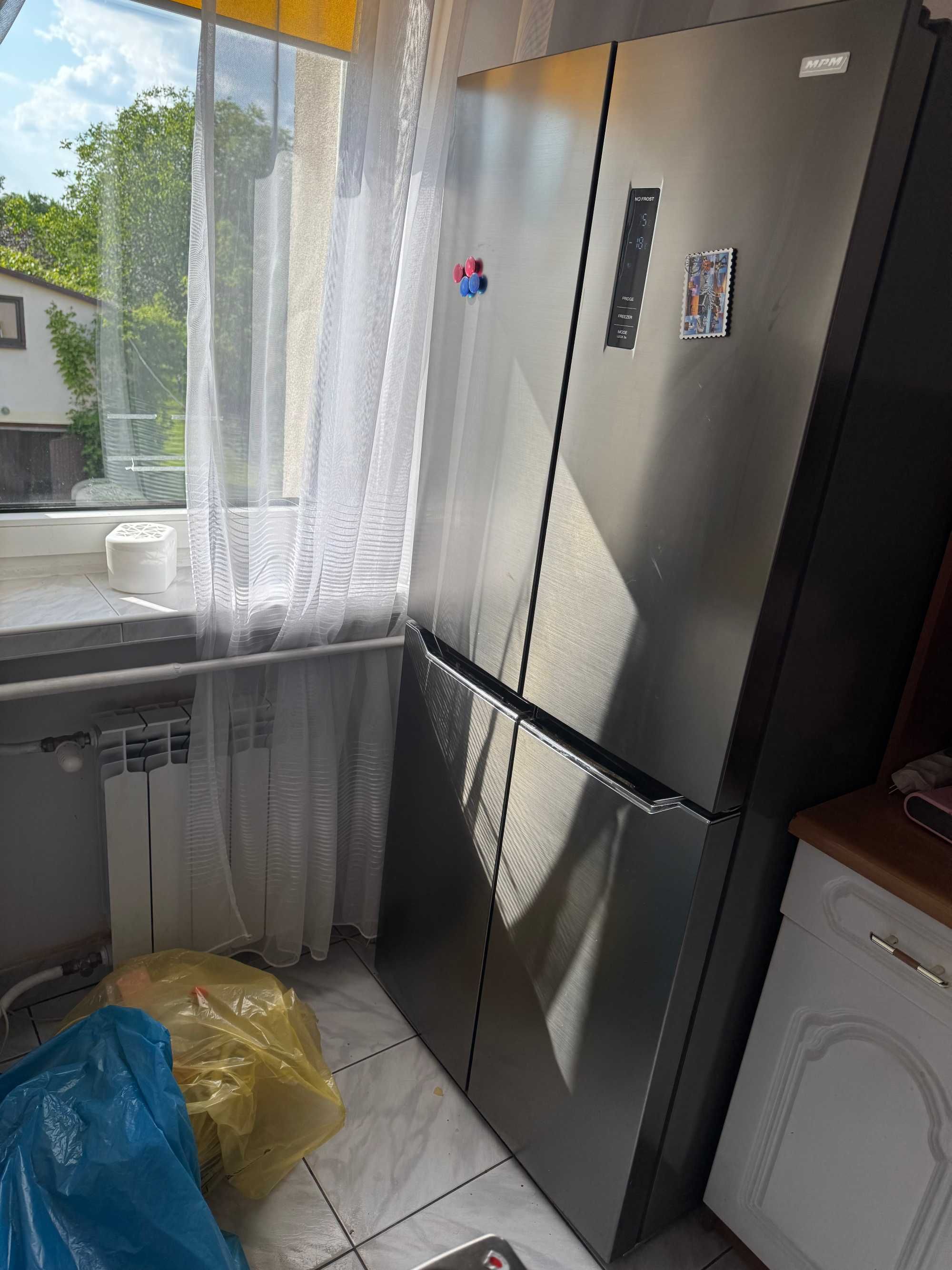 Lodówka MPM-Multi Door 4 drzwiowa