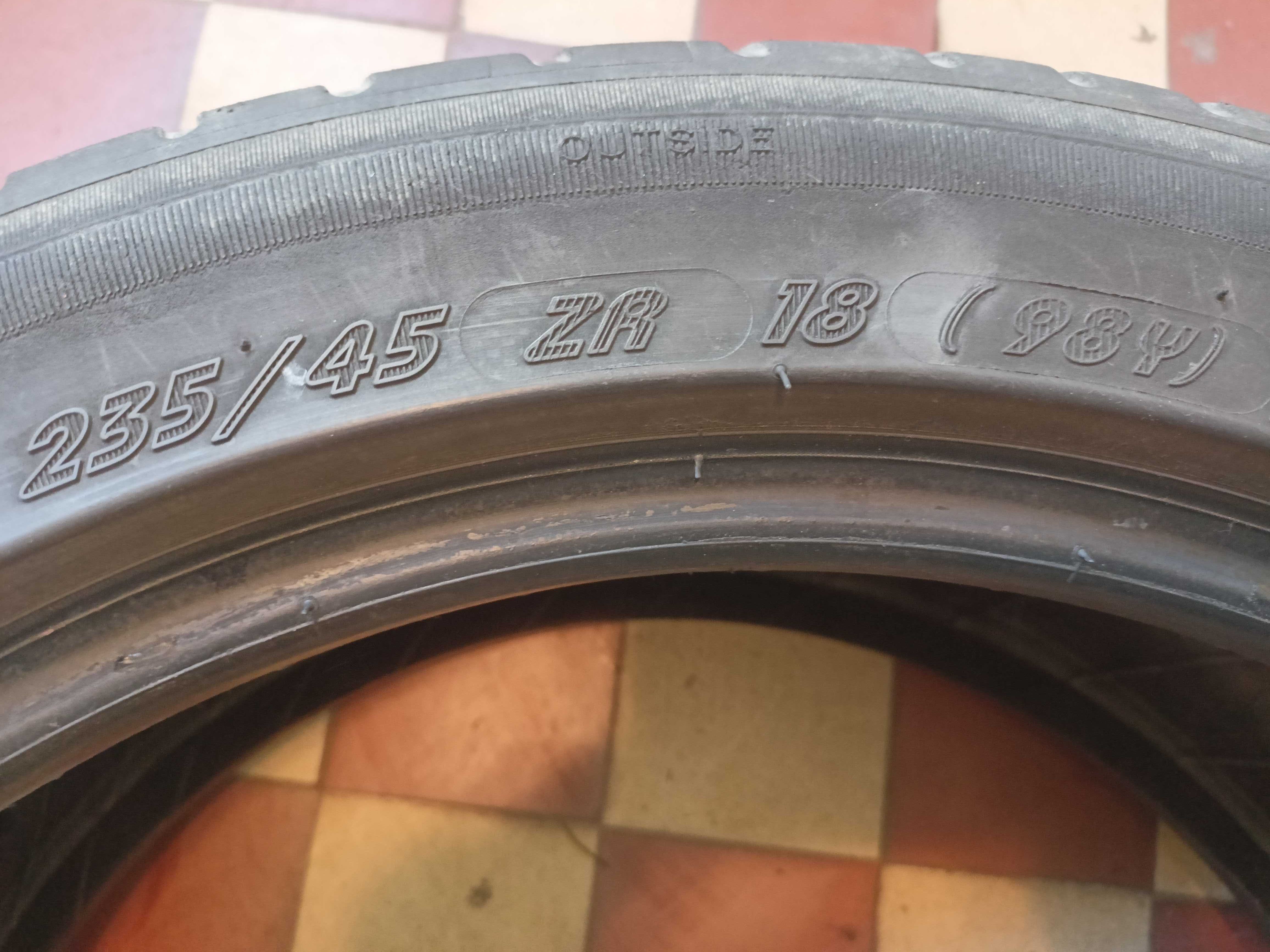 Michelin Pilot Sport 3 235/45ZR18 (98Y) #566&