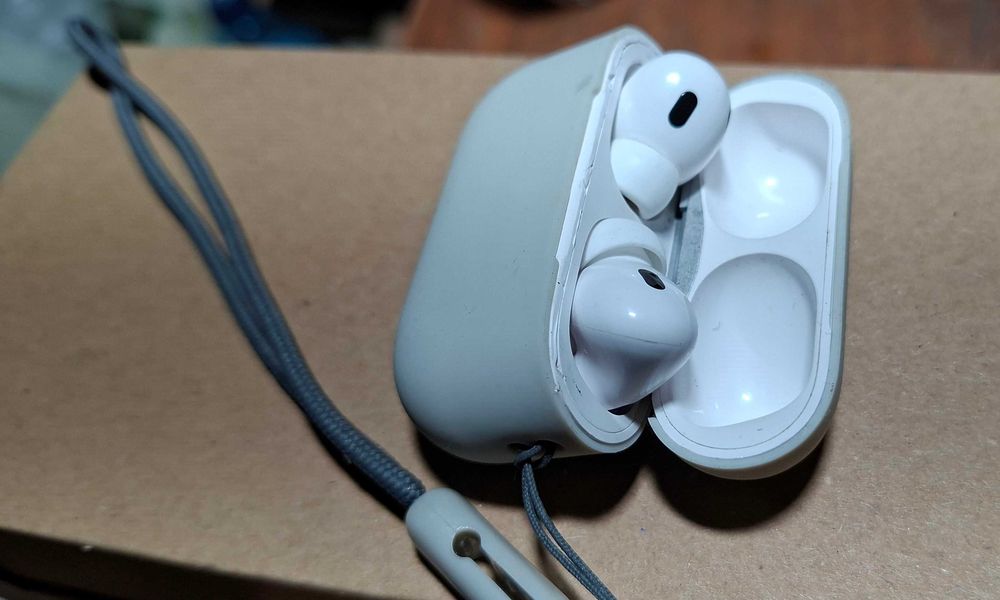 Słuchawki bezprzewodowe dokanałowe typu Apple