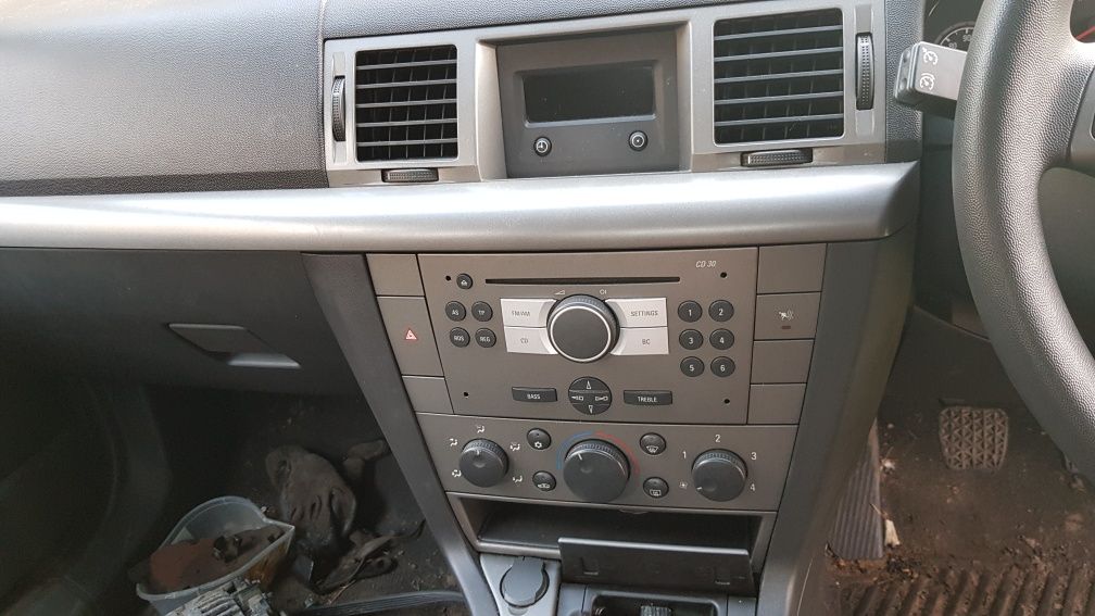 Radio CD30 opel vectra c signum komplet z wyświetlaczem