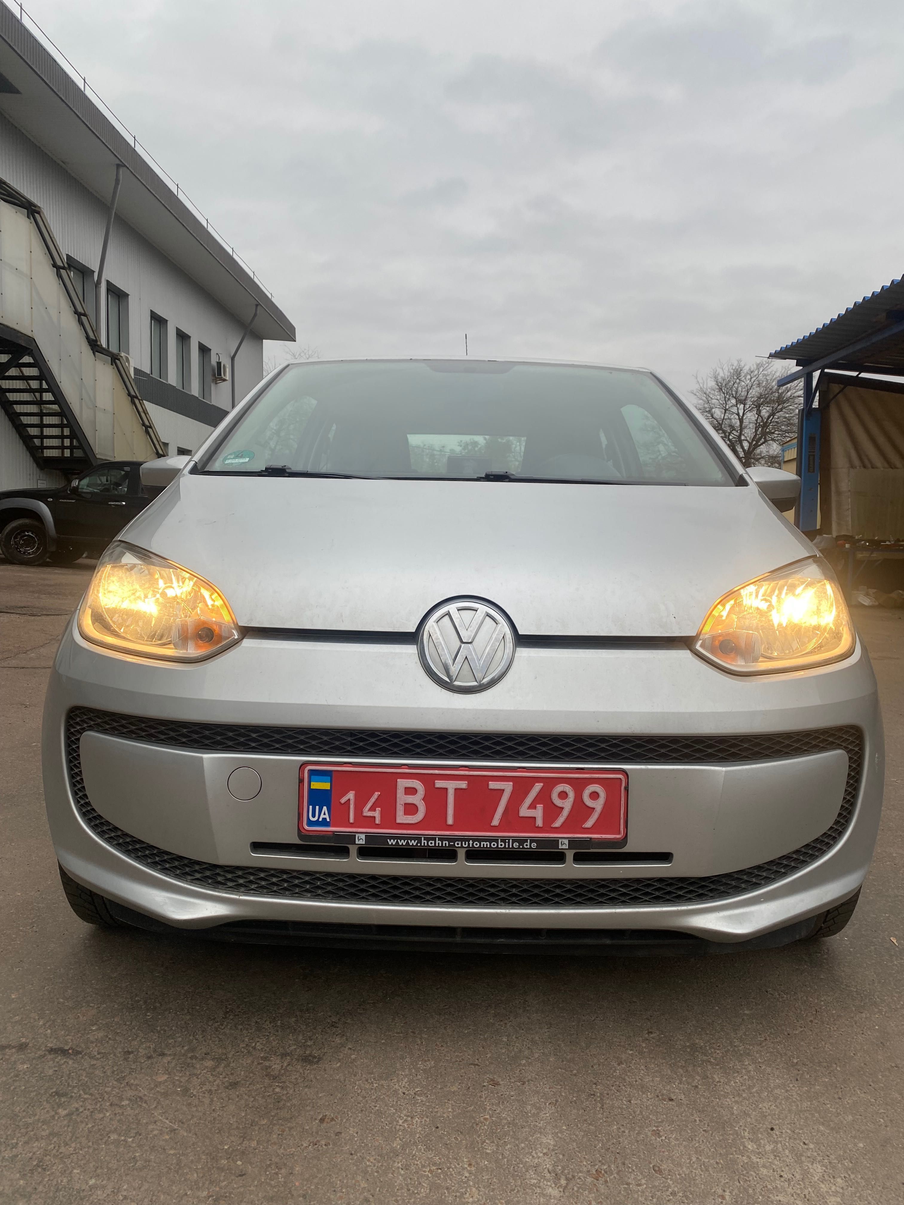 Продам Volkswagen UP!