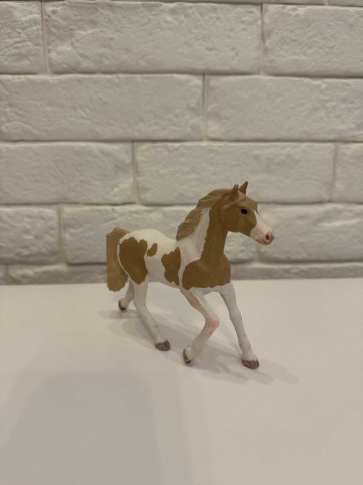 Konie Schleich i Collecta