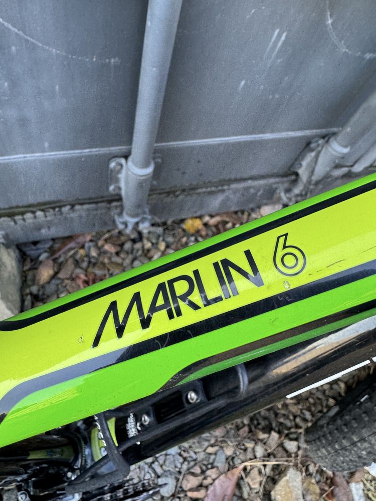TREK Marlin 6 Modell: SRXTC