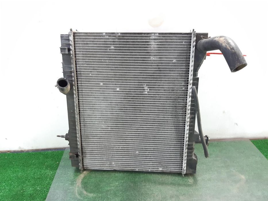 RADIADOR DE ÁGUA NISSAN CABSTAR