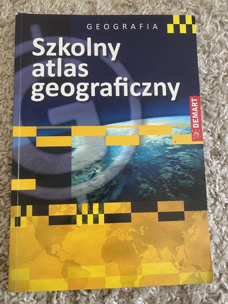 Szkolny atlas geograficzny Demart