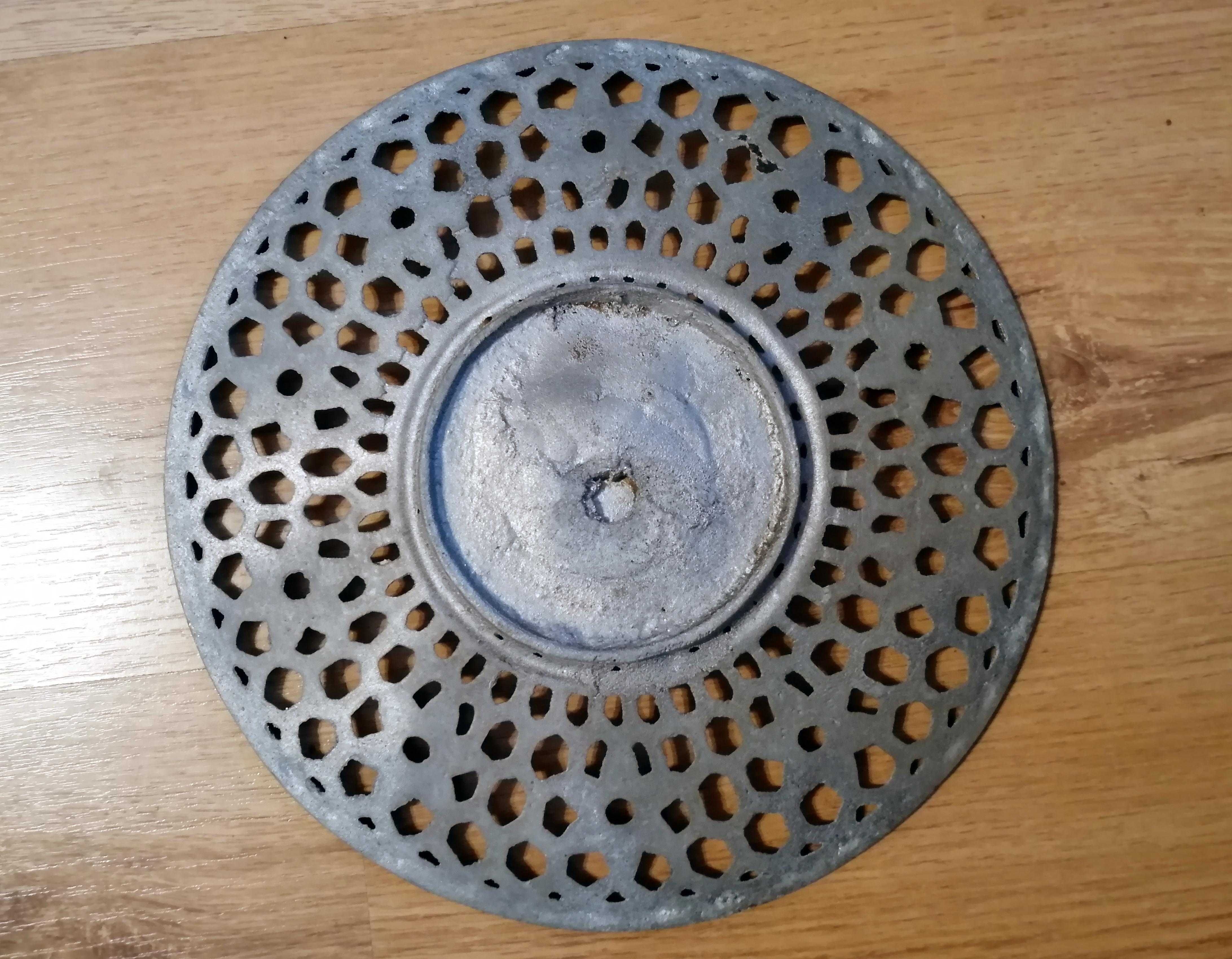 Patera talerz ażurowy 26,5 cm CELMA Cieszyn PRL aluminium Góralka