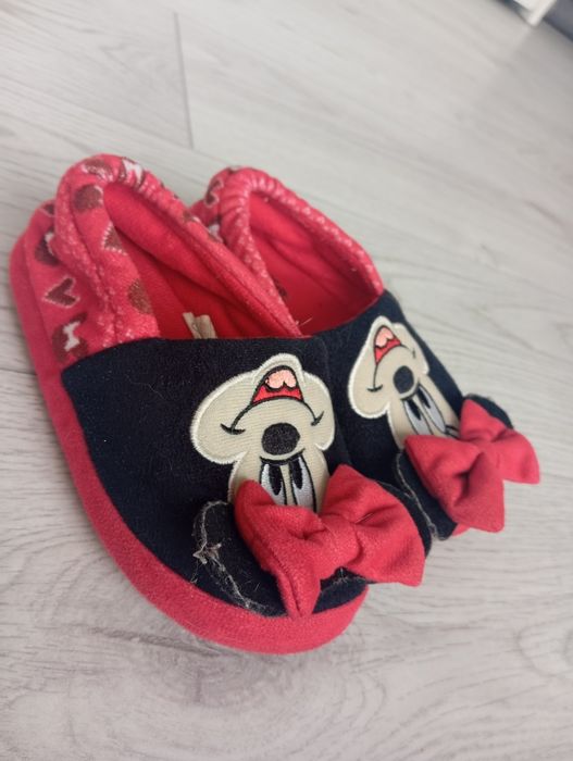 Pantufas Minnie Mouse N°27
