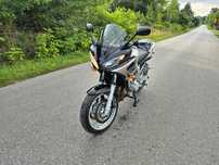 Bardzo ładna Yamaha Fazer 600 zadbana mało jeżdzona Polecam