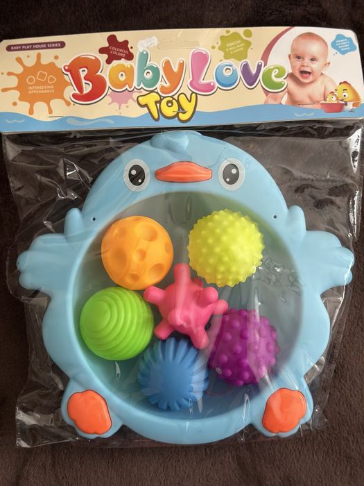НОВІ ІГРАШКИ іграшки для купання , сенсорні мячики,водний килимок