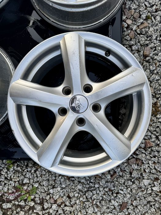 Felgi aluminiowe 16 Renault Nissan Hyundai Kia