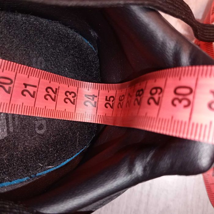 Кросівки Adidas Retropy E5.розмір 38 2/3