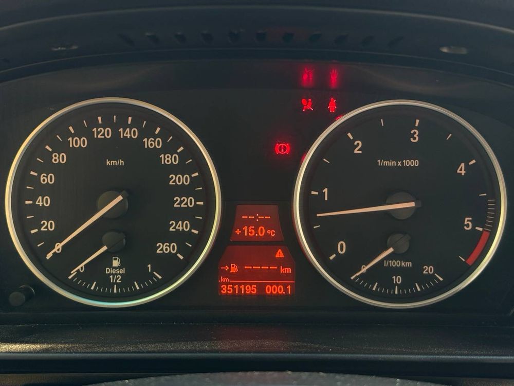 Продам BMW 5-series E60 3.0 дизель