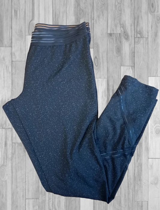 Szare legginsy sportowe we wzór, crivit