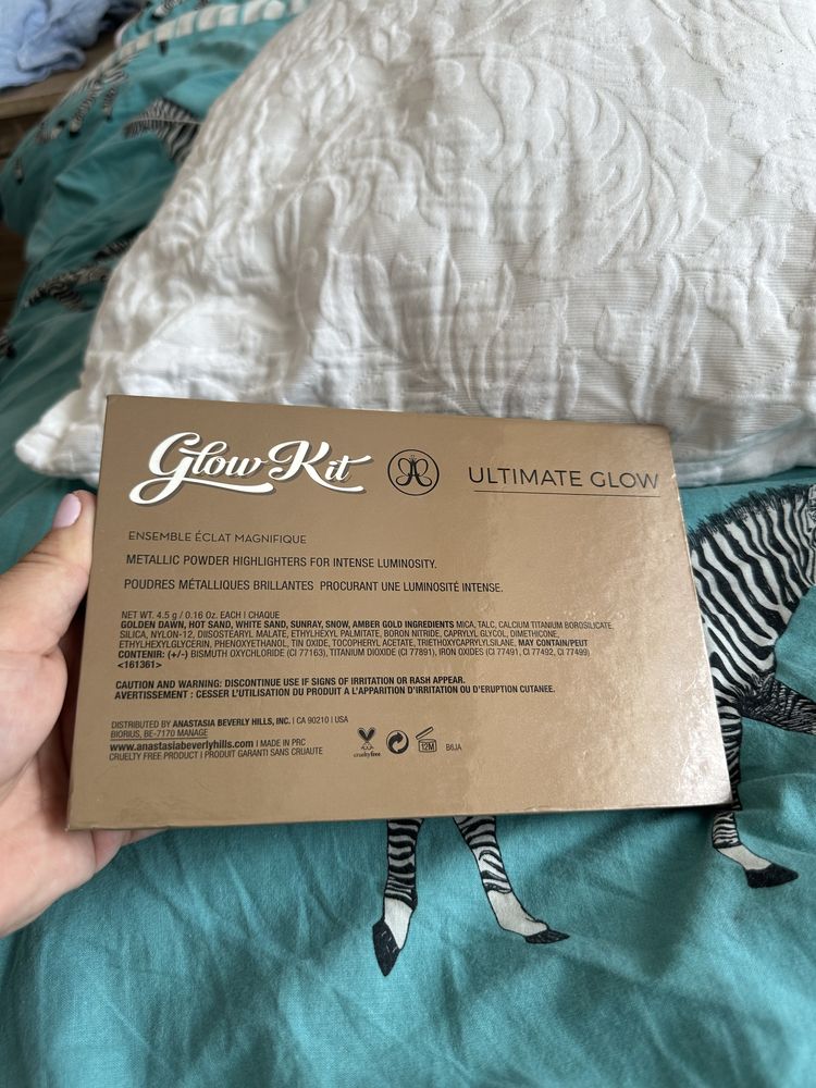 Malowanie Anastasia Beverly Hills rozświetlacze