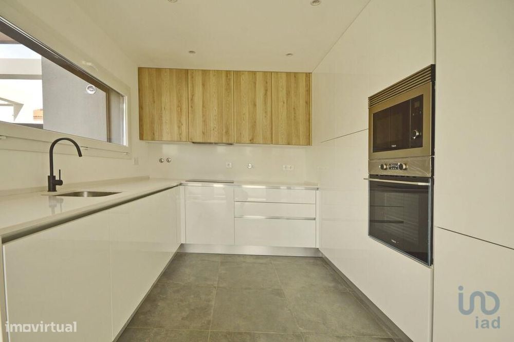 Casa T3 em Fernão Ferro de 150,00 m2