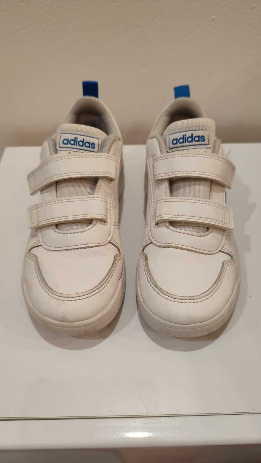 Дитячі кросівки Adidas