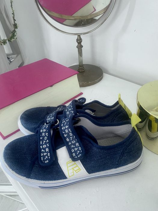 Trampki chłopiece Axim stan bardzo dobry