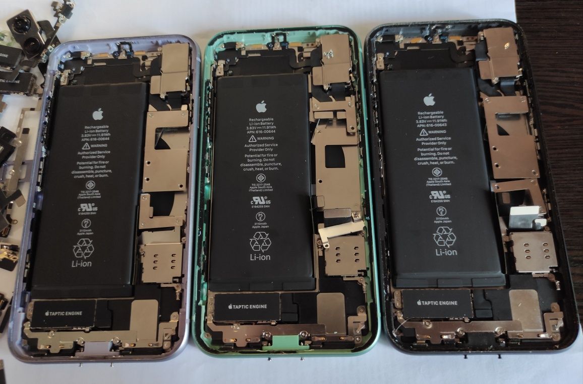 iPhone 11. Камера, АКБ, динамік, вібро, шлейф, кнопки, антенна, сім.