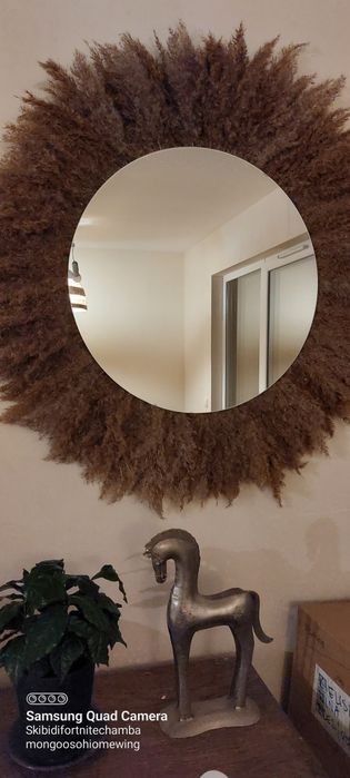Rekodzieło. Lustro okragłe 55cm wewnątrz plus pampas natura
