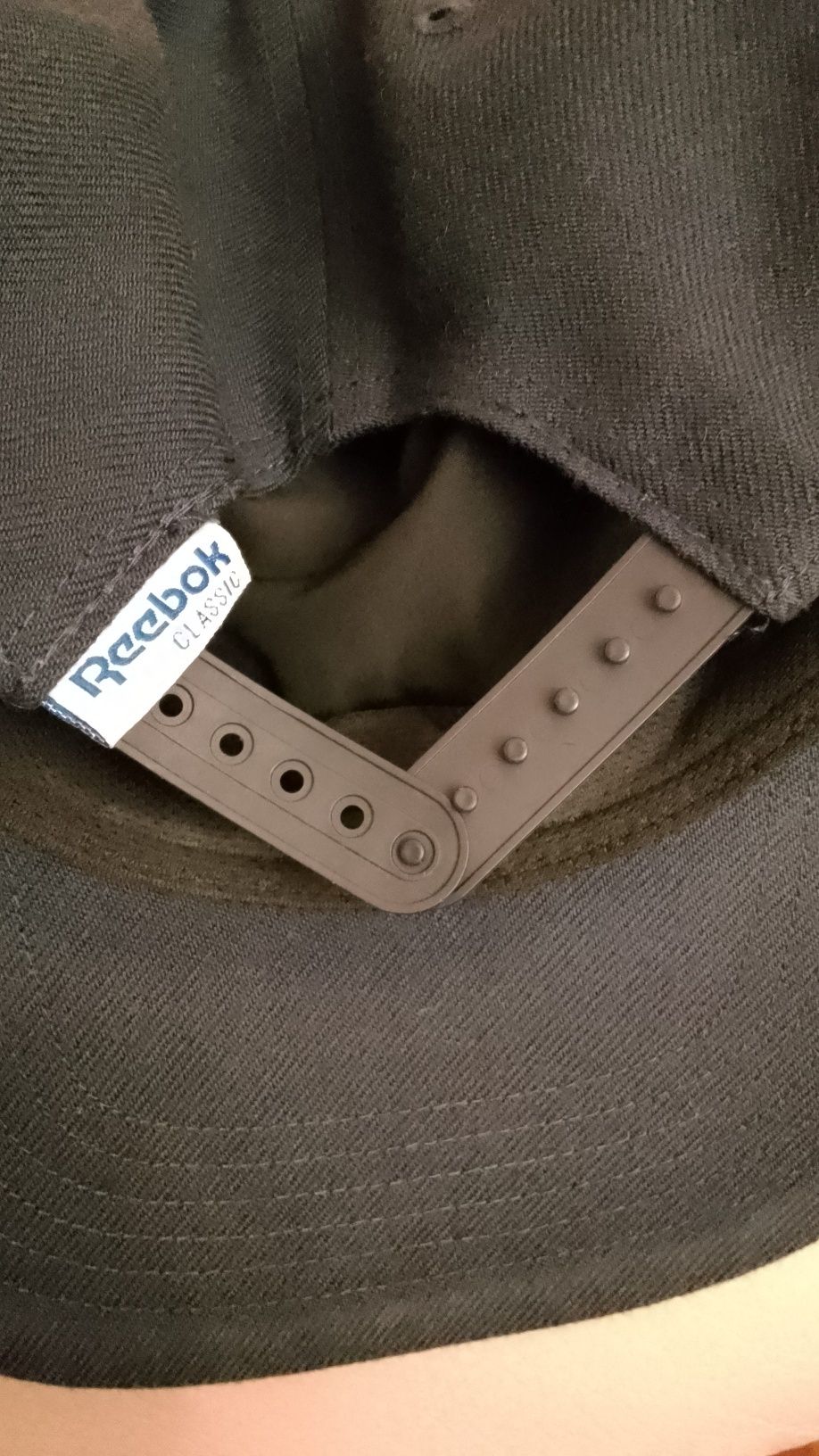 Reebok czapka z daszkiem nowa granat
