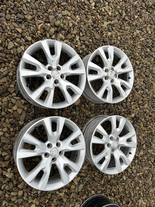 Комплект легкосплавних дисків LC107 з параметрами 5x115 R19 7J ET45