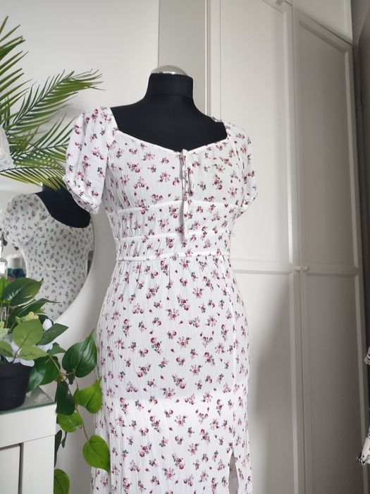 House sukienka biała w kwiatuszki letnia długa MIDI rozmiar 36 S