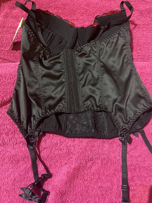 Sprzedam  gorset rozmiar 85C