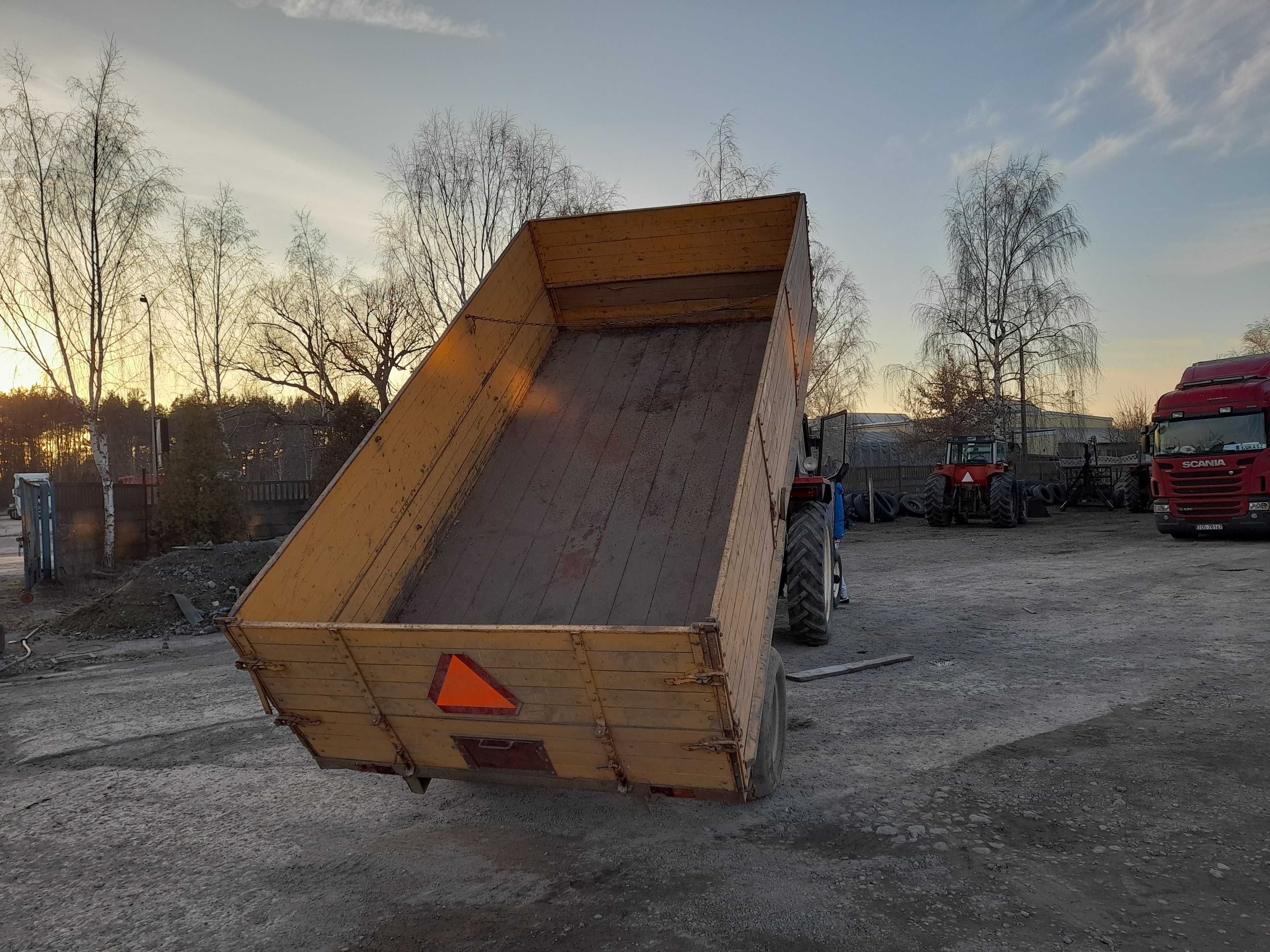 przyczepa jednoosiowa Velsa  kiper 6ton