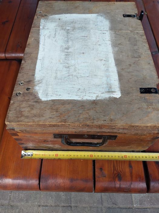 Oryginalna niemiecka skrzynia na amunicję z II wojny światowej