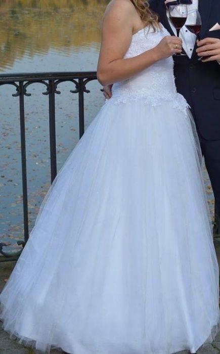 Sprzedam suknię ślubną