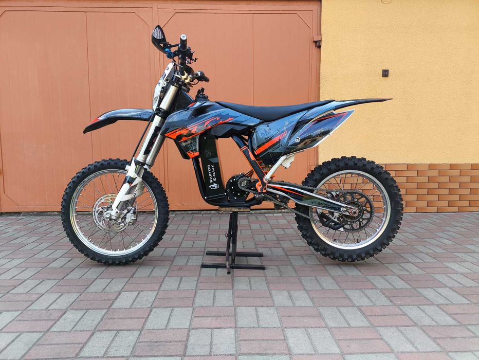 Elektryczny KTM 26KW, QS138 90H V3 + FARDRIVER 72680, AKU LG 72V 61Ah