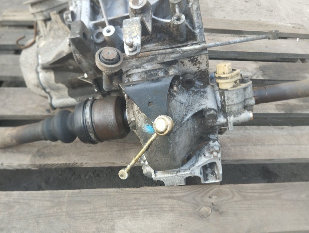 Peugeot Partner Citroen Berlingo 2.0 hdi rhy skrzynia biegów 20DM50