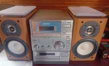 wieża SONY CP100 działa kaseta i CD, AUX, FM BlueTooth MP3 karta micro