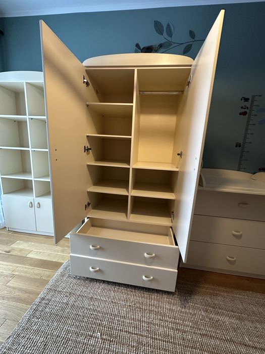 Zestaw mebli dzieciecych Meblik regał komoda szafa łozko półki