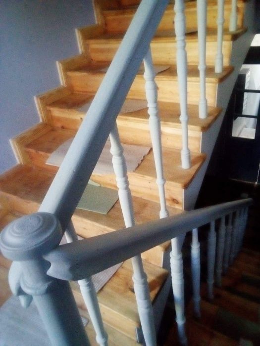 Cyklinowanie podłóg i renowacja schodów