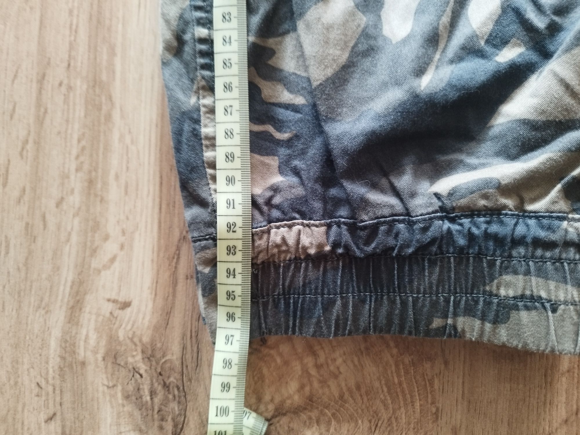 Spodnie moro Stradivarius roz XS joggery