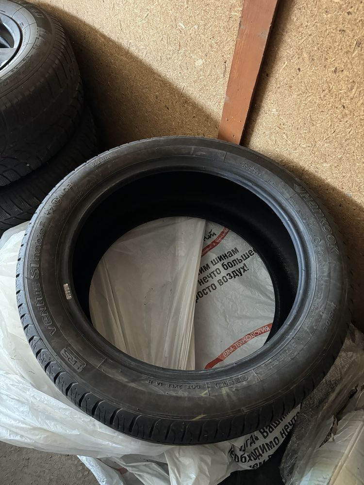 245/45 R18 Hankook