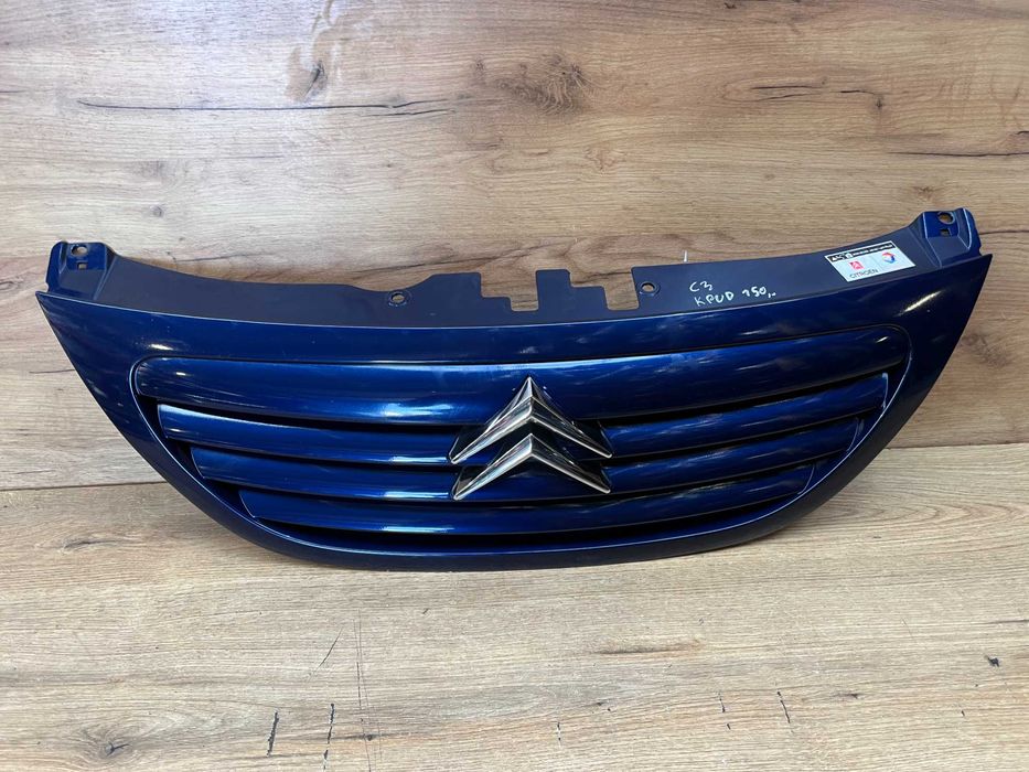 Grill/atrapa/kratka zderzaka Citroen C3 kolor kpud