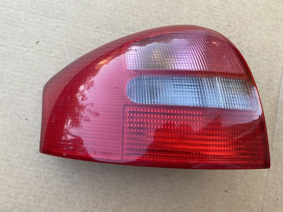 Audi a6c5 a6 c5 sedan lampa tyl lewa