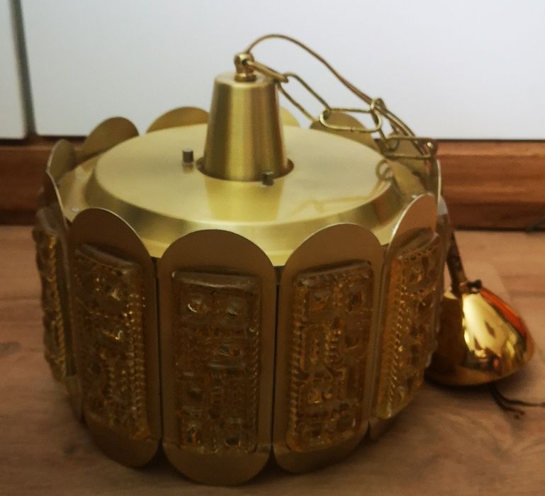 Duńska lampa wisząca