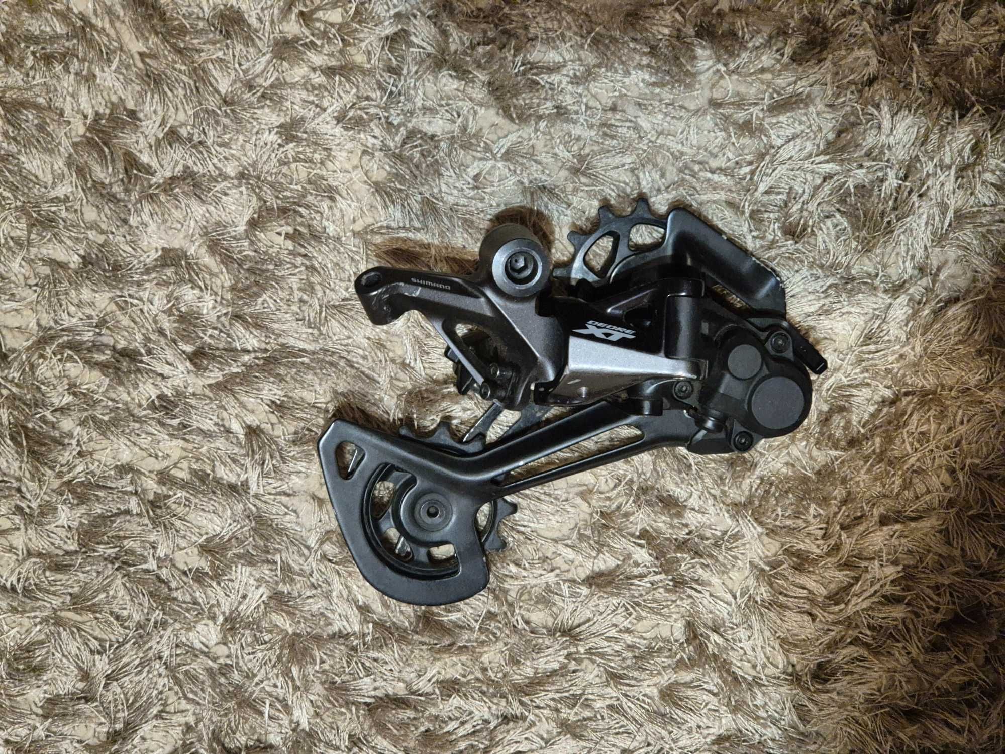 Desviador e manípulo Shimano XT 12v