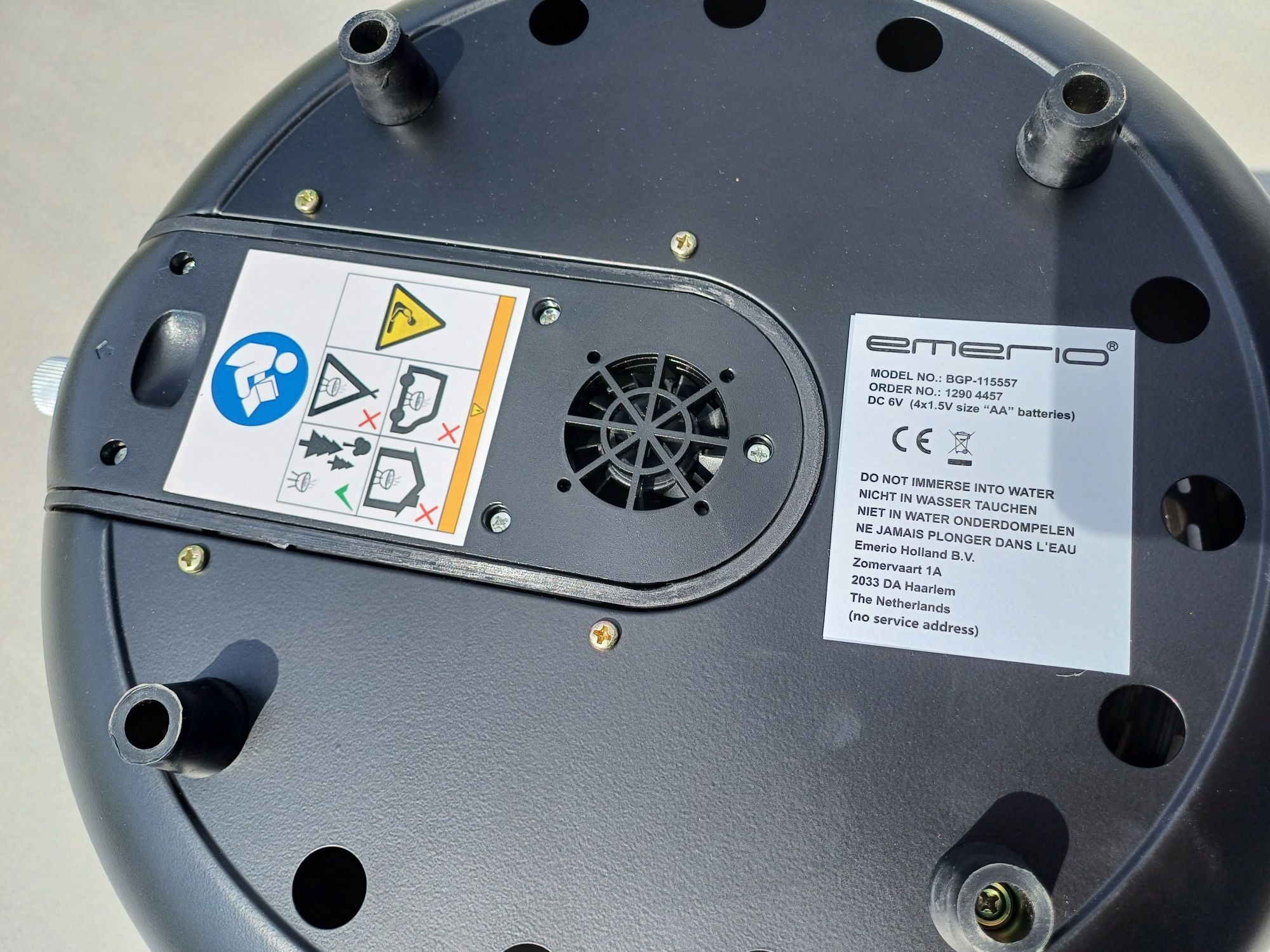 Grill przenośny z automatycznym nadmuchem