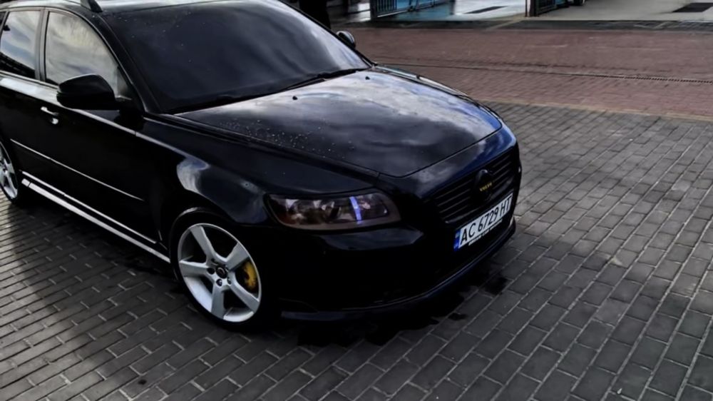 Volvo v50 rdesign