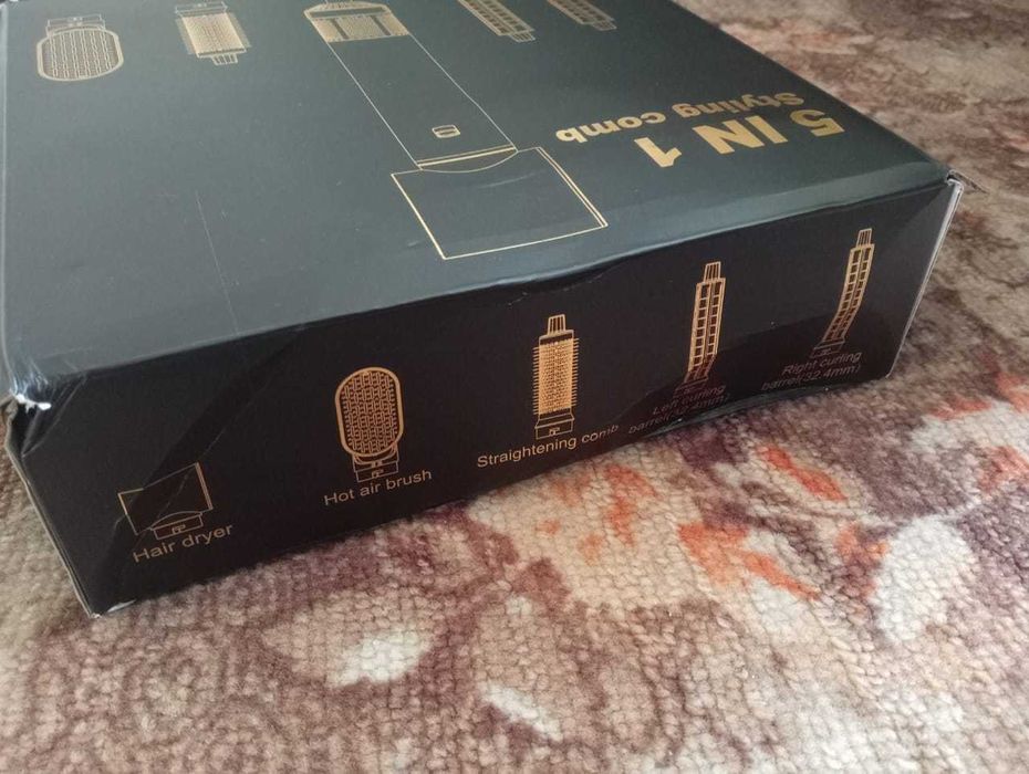 продаю фен новий