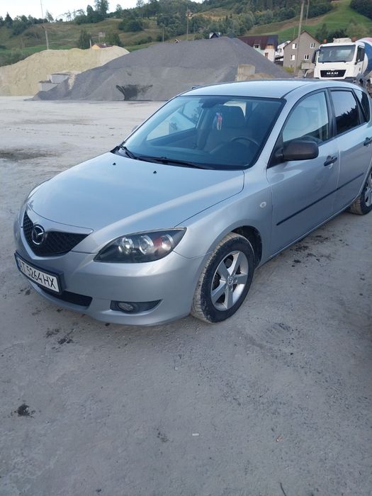 Продаю автомобіль Mazda 3