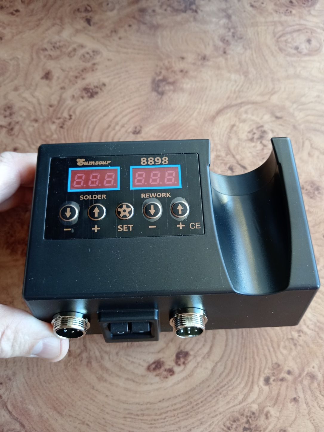 LCD.. Для телефонів