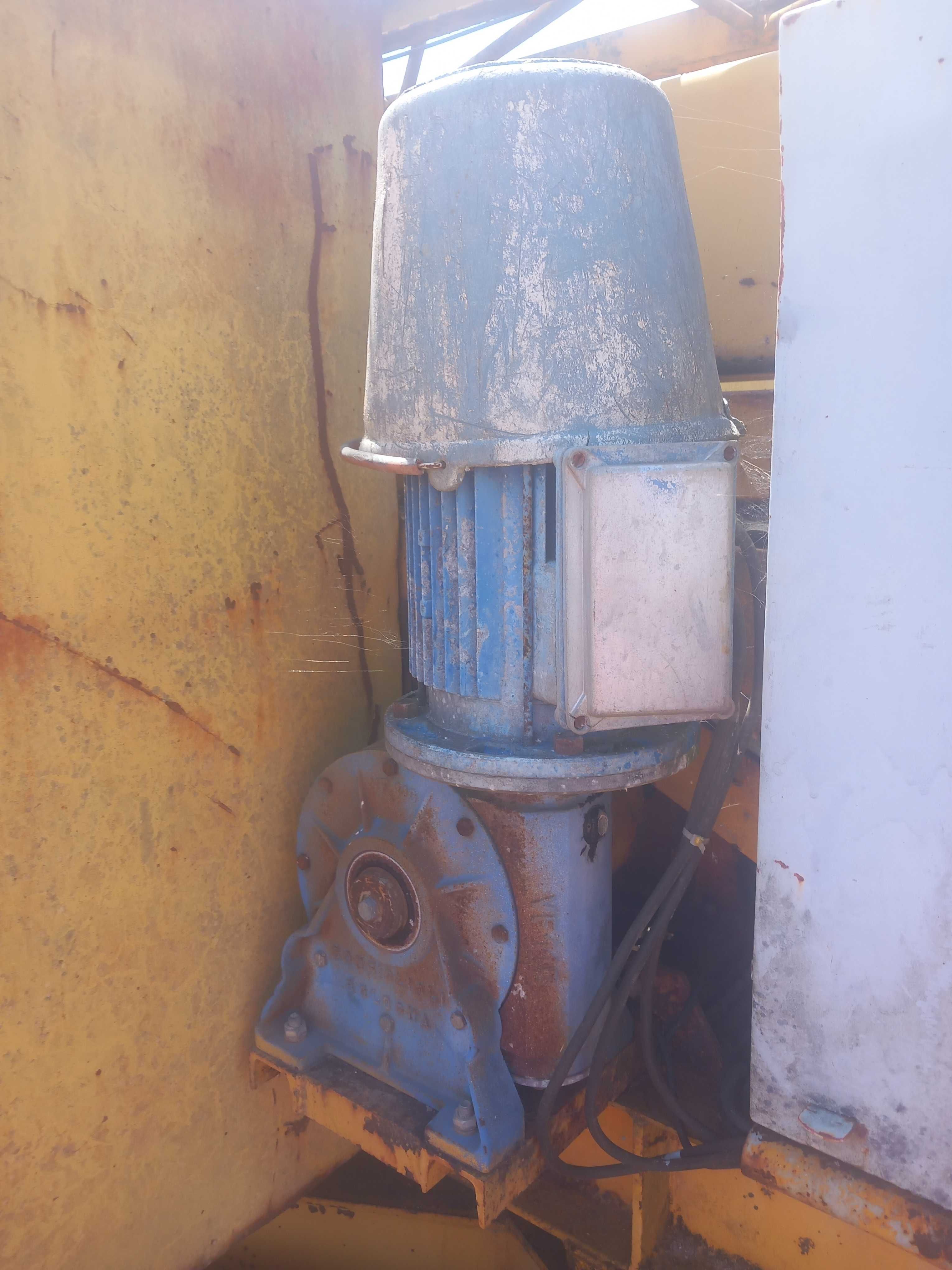 Grua Rolando Usada